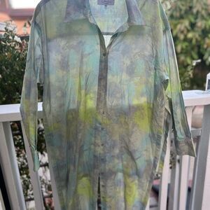 Anthropologie L'Academie Green and Gray Watercolor Blouse bottom up